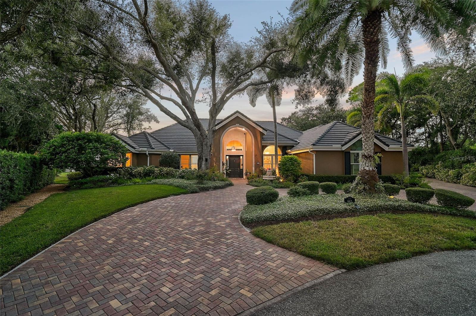 A4635707 Property Photo