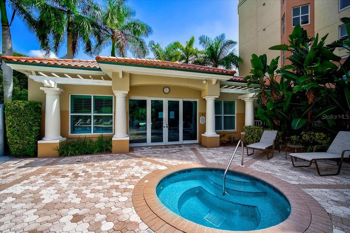 385 N POINT RD #402, OSPREY, FL, 34229