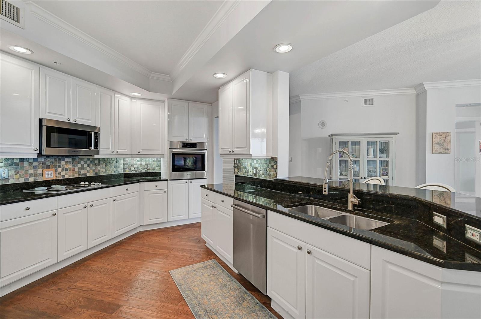 385 N POINT RD #402, OSPREY, FL, 34229