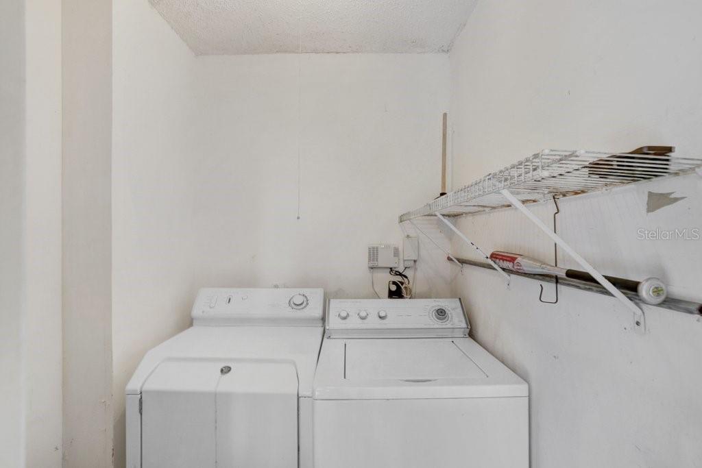 11803 RAINTREE LAKE LN #A, TAMPA, FL, 33617