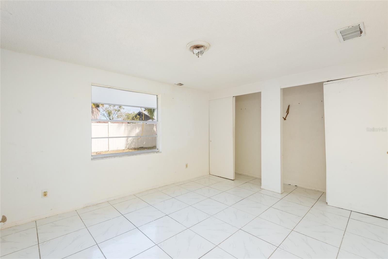 10205 BELLHURST CT, TAMPA, FL, 33615