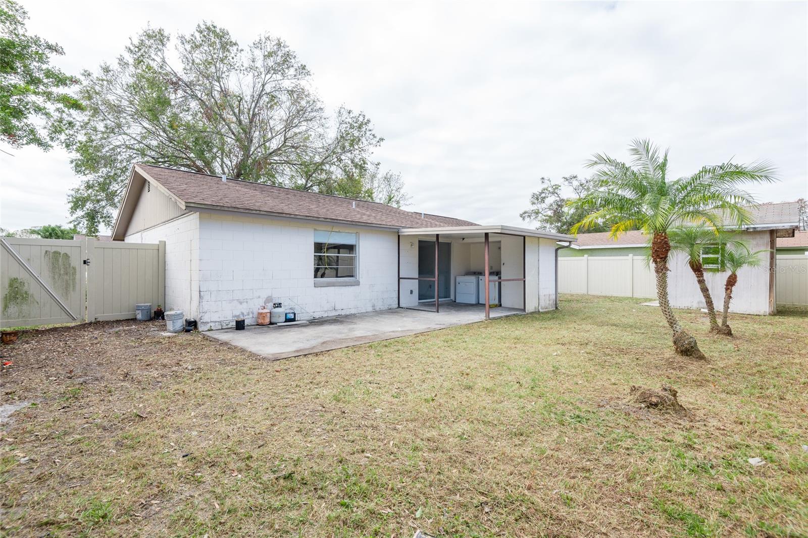 10205 BELLHURST CT, TAMPA, FL, 33615