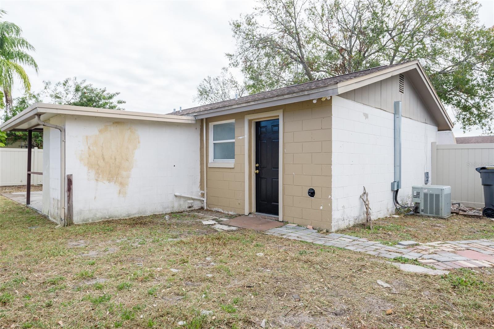 10205 BELLHURST CT, TAMPA, FL, 33615