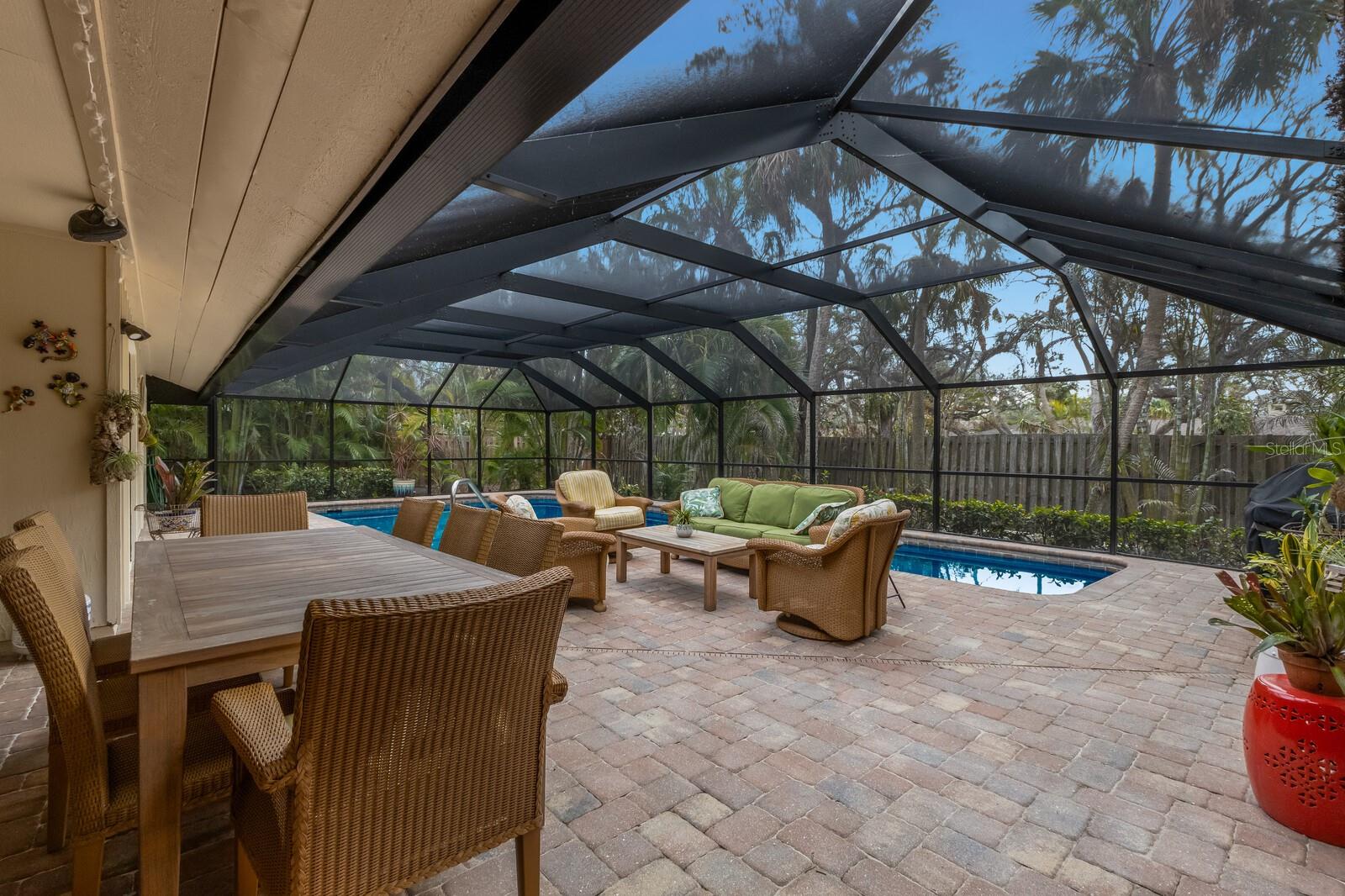 1225 S VIEW DR, SARASOTA, FL, 34242