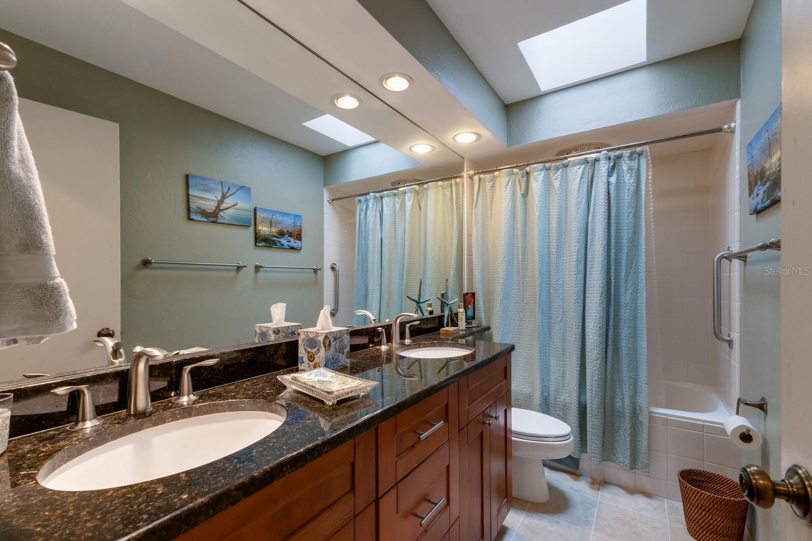 1225 S VIEW DR, SARASOTA, FL, 34242