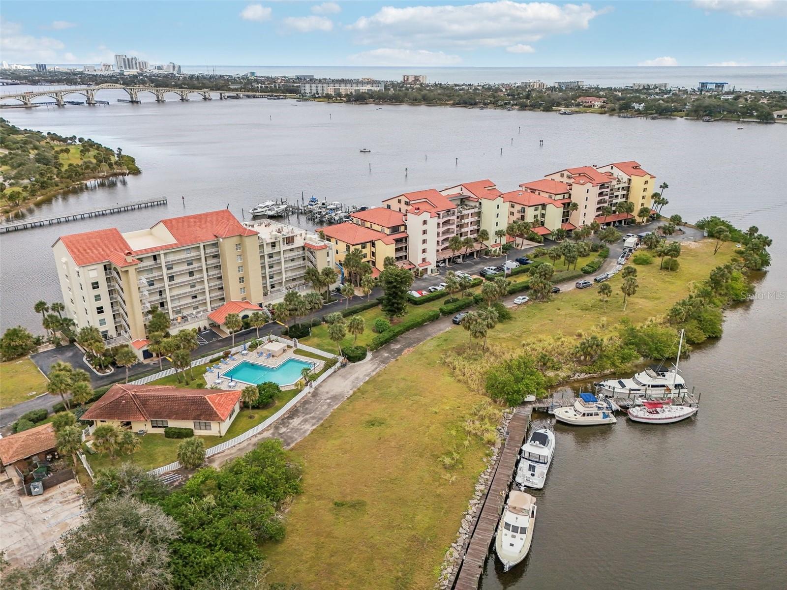 612 MARINA POINT DR #6120, DAYTONA BEACH, FL, 32114