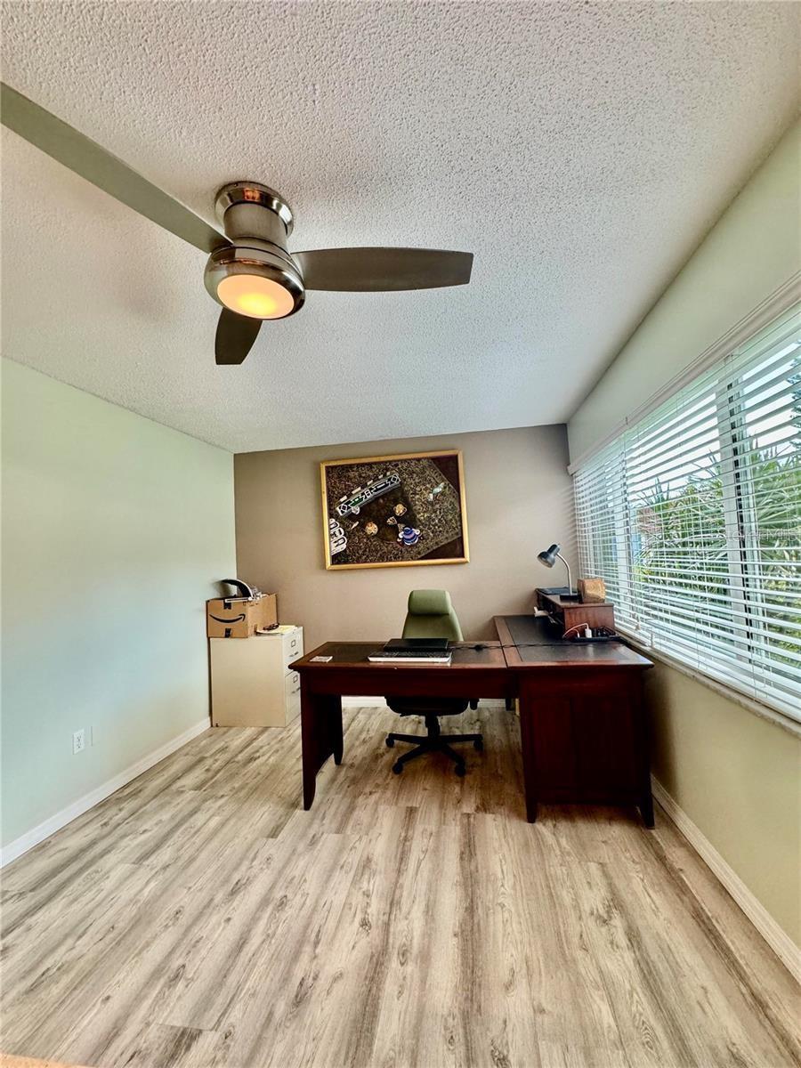6815 VERSAILLES N, PINELLAS PARK, FL, 33781