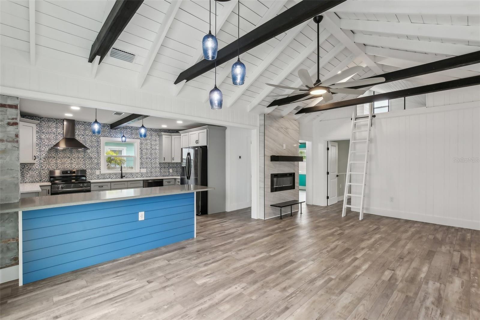 126 90TH AVE, TREASURE ISLAND, FL, 33706