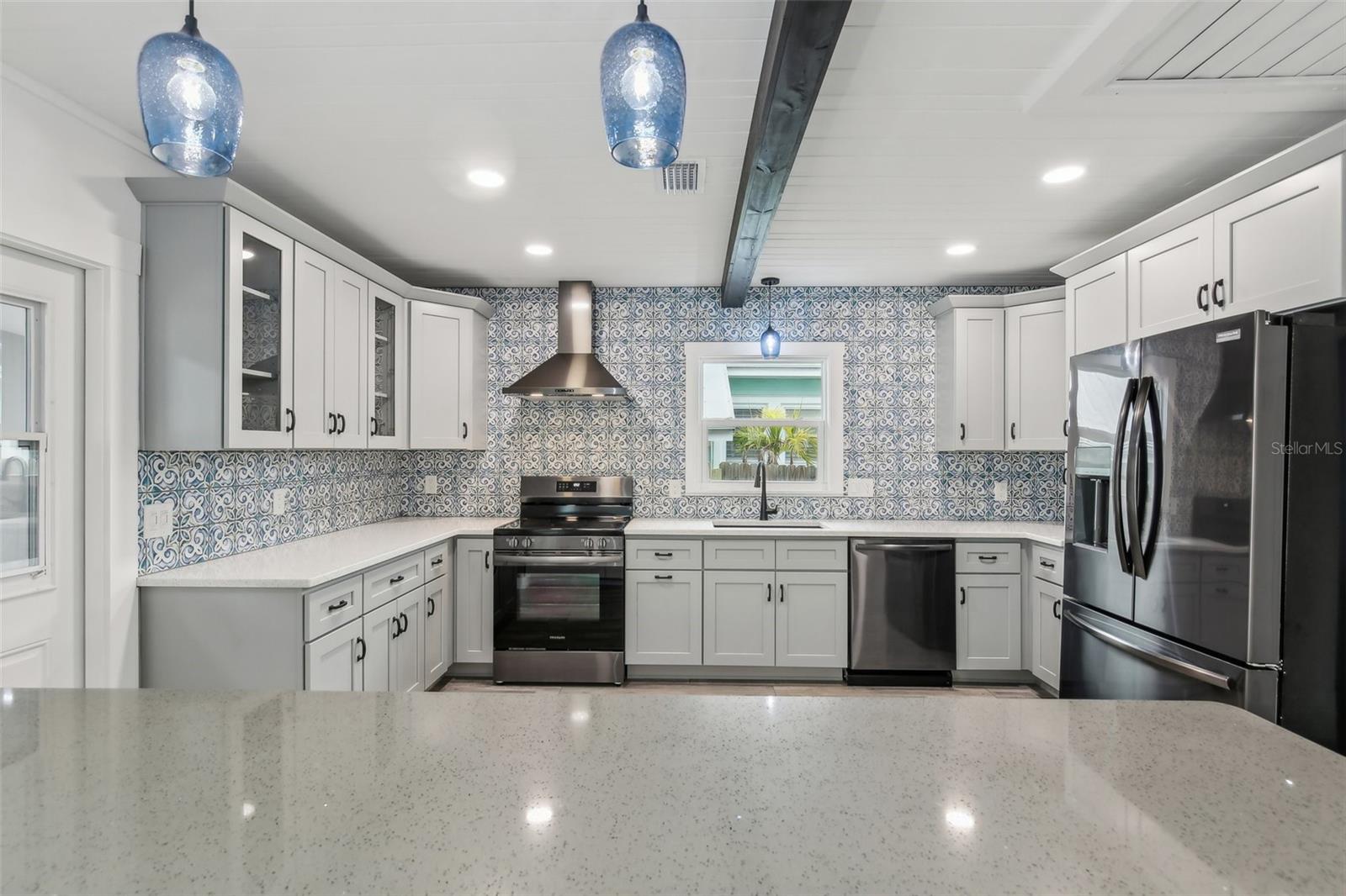 126 90TH AVE, TREASURE ISLAND, FL, 33706
