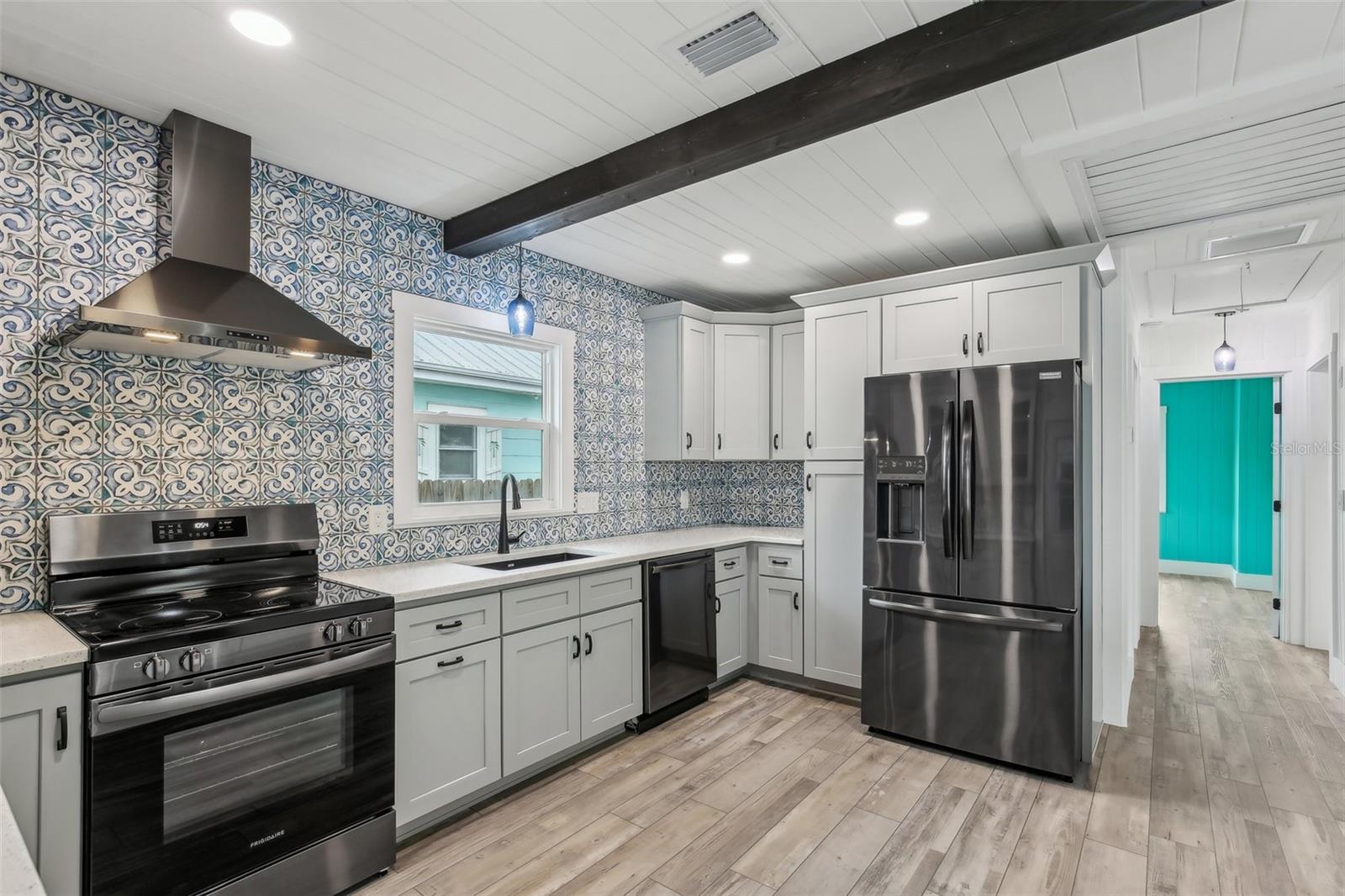 126 90TH AVE, TREASURE ISLAND, FL, 33706