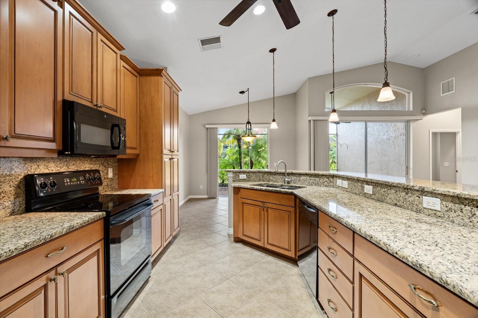 6414 42ND ST E, SARASOTA, FL, 34243