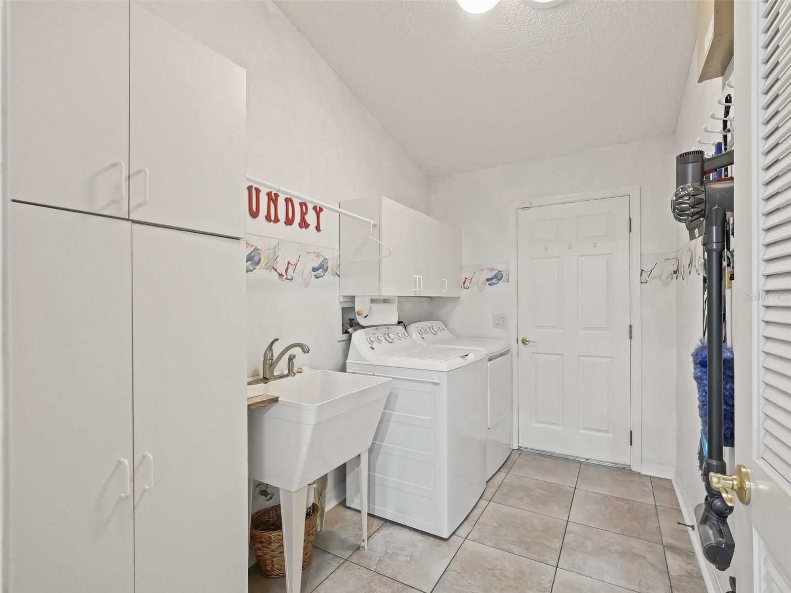 9203 SE 179TH LUNSFORD LN, THE VILLAGES, FL, 32162