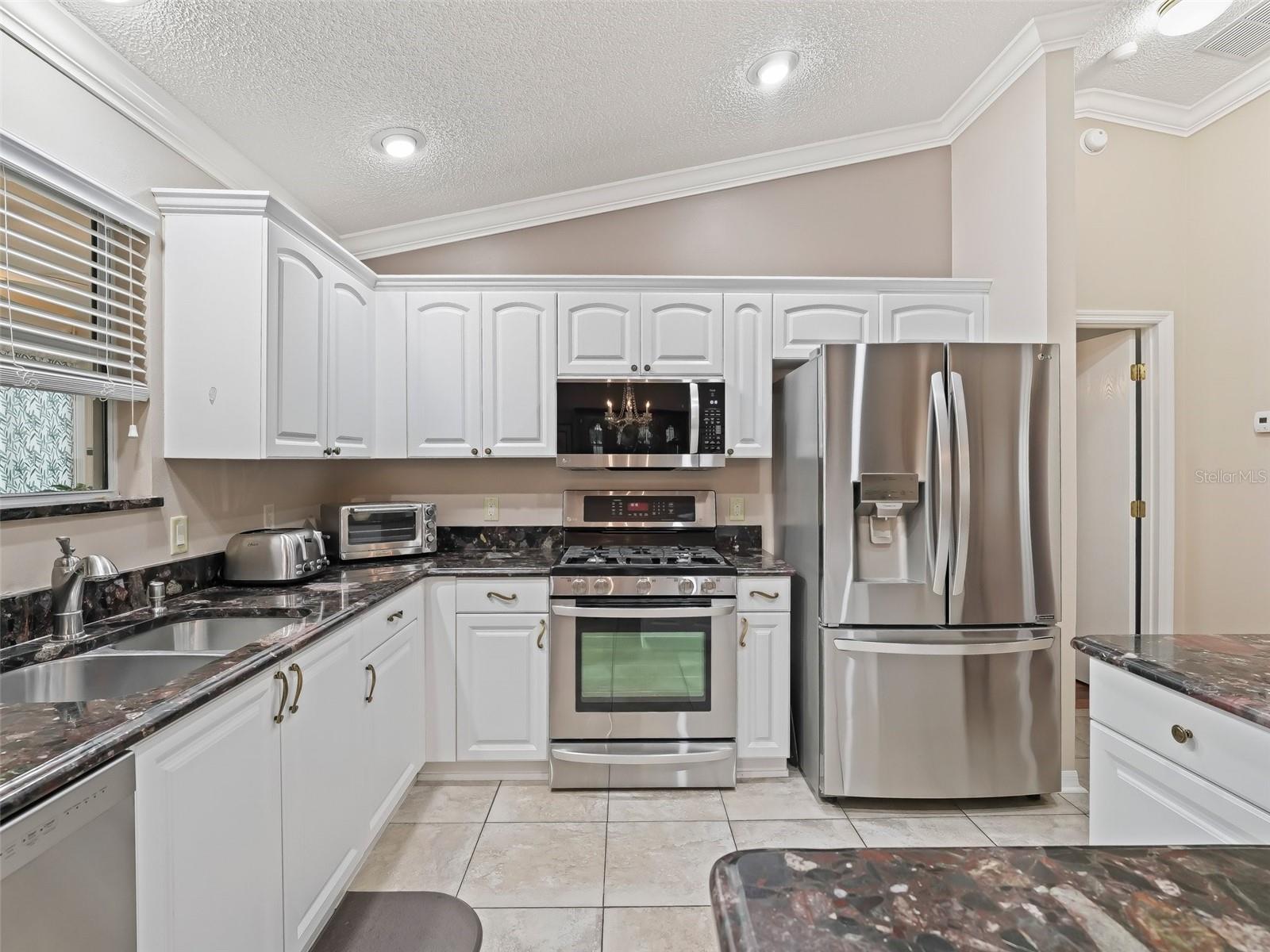9203 SE 179TH LUNSFORD LN, THE VILLAGES, FL, 32162