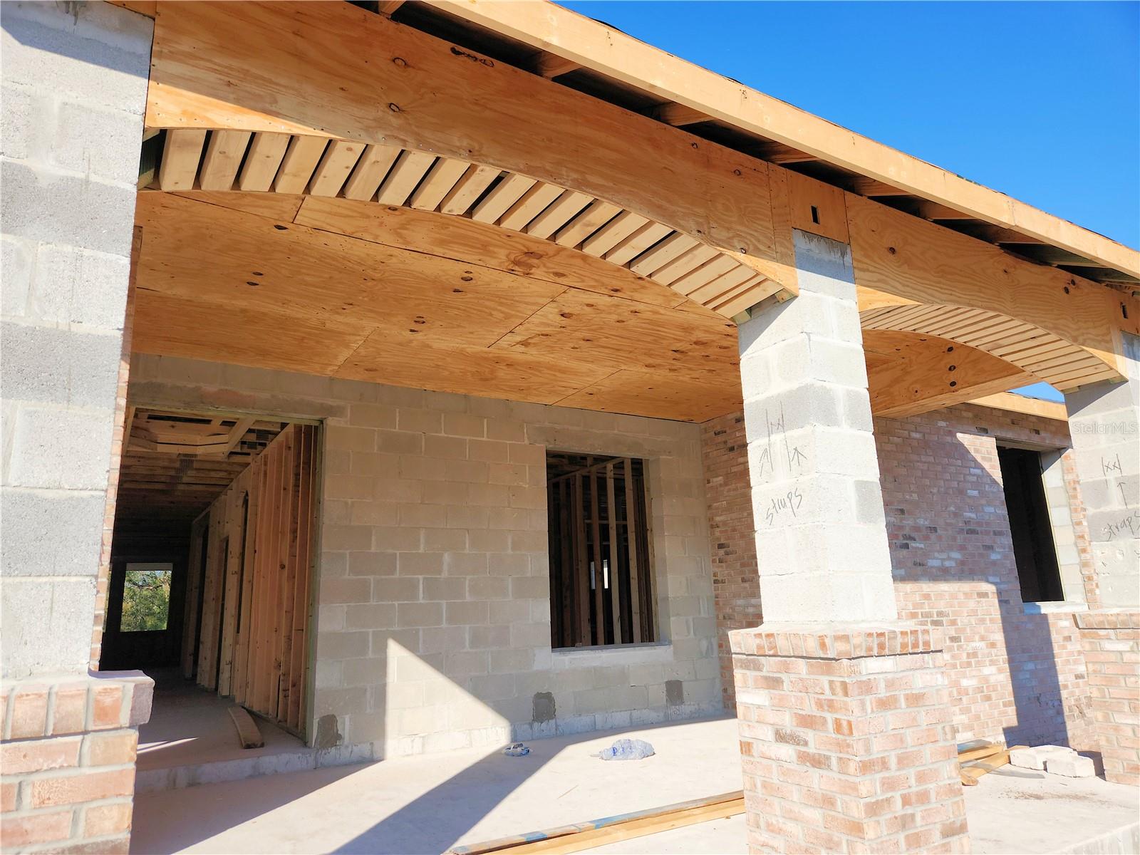 JAN 15 picture showing immaculate carpentry, quality wood. NOTE THAT PORCH COLUMS ARE BLOCK>>NOT FAKE FOAM