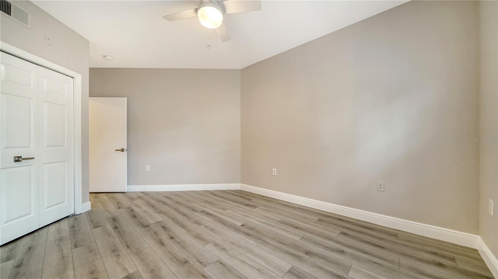 5180 NORTHRIDGE RD #101, SARASOTA, FL, 34238