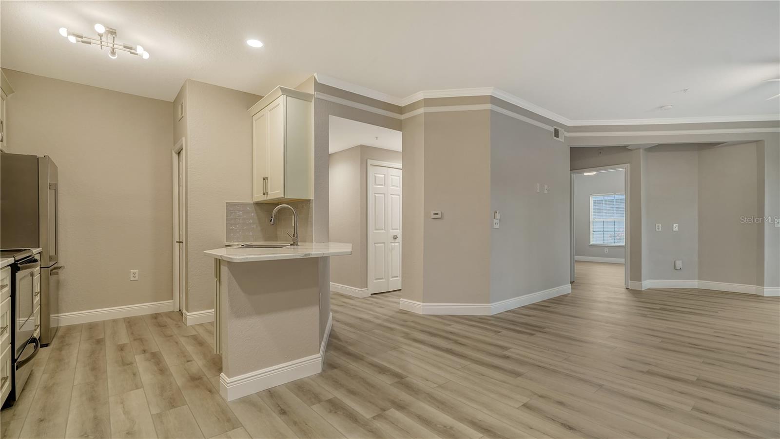 5180 NORTHRIDGE RD #101, SARASOTA, FL, 34238