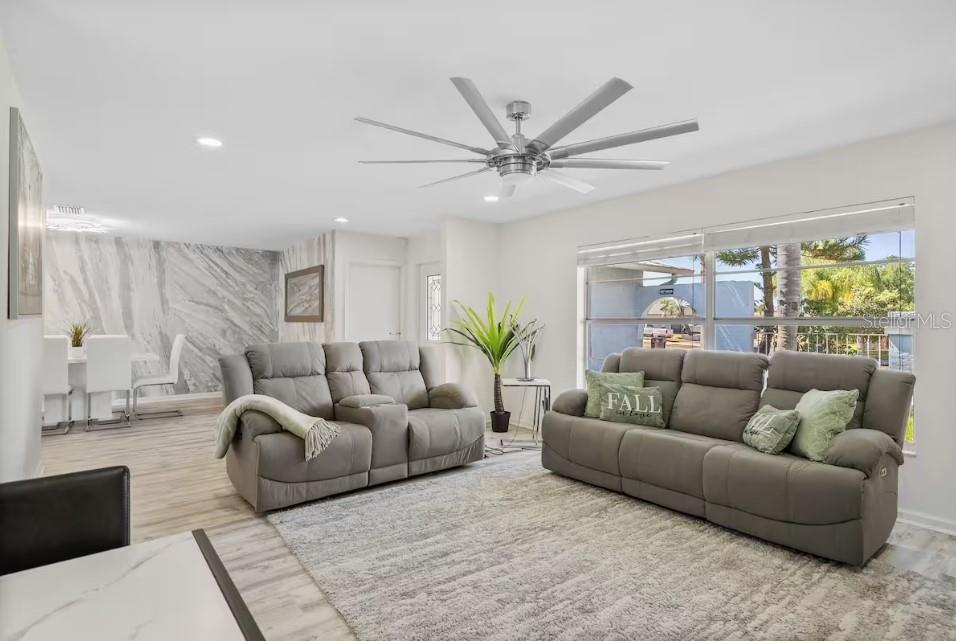 5809 IMPERIAL KY, TAMPA, FL, 33615