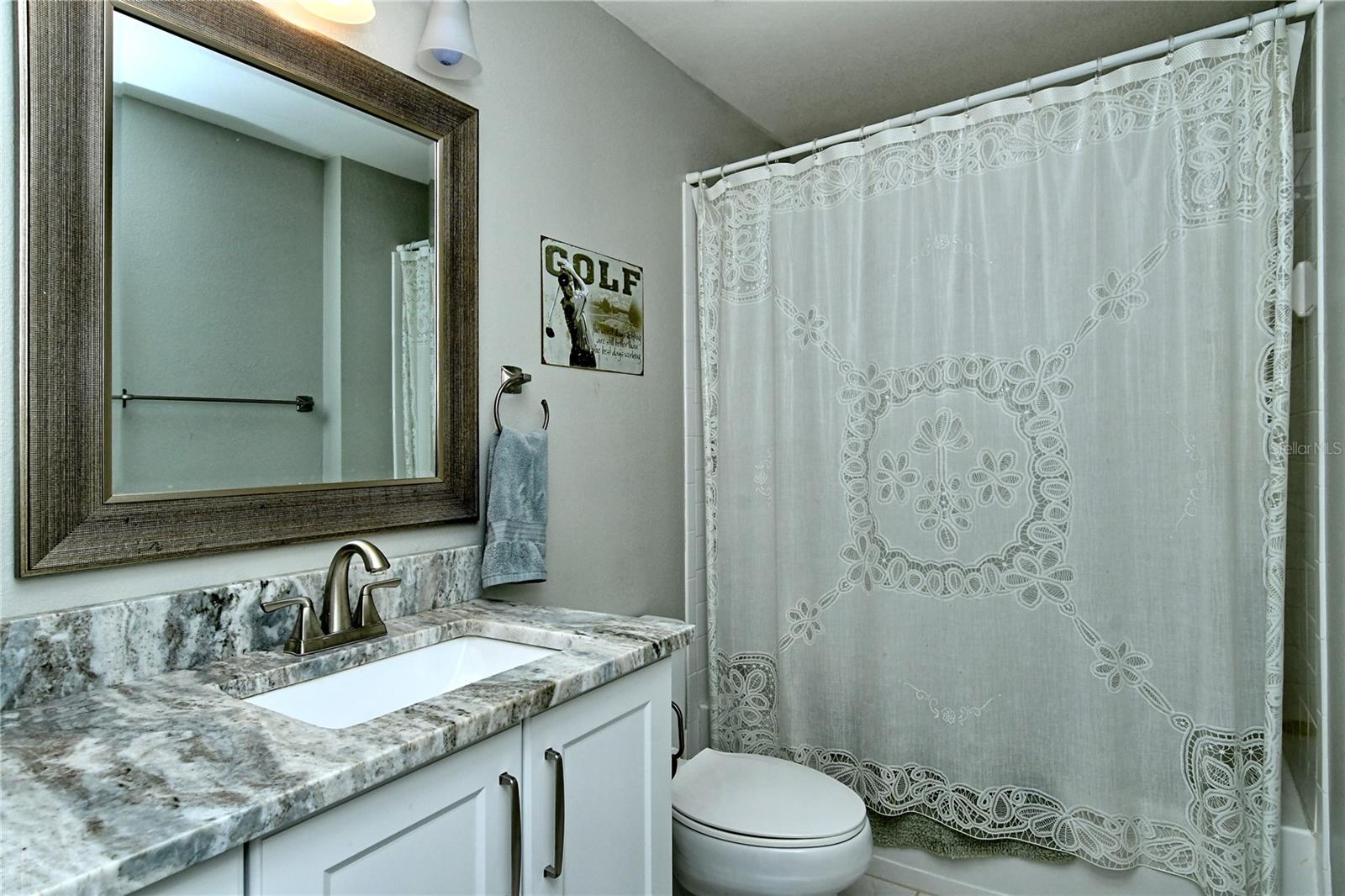 A4635741 Property Photo