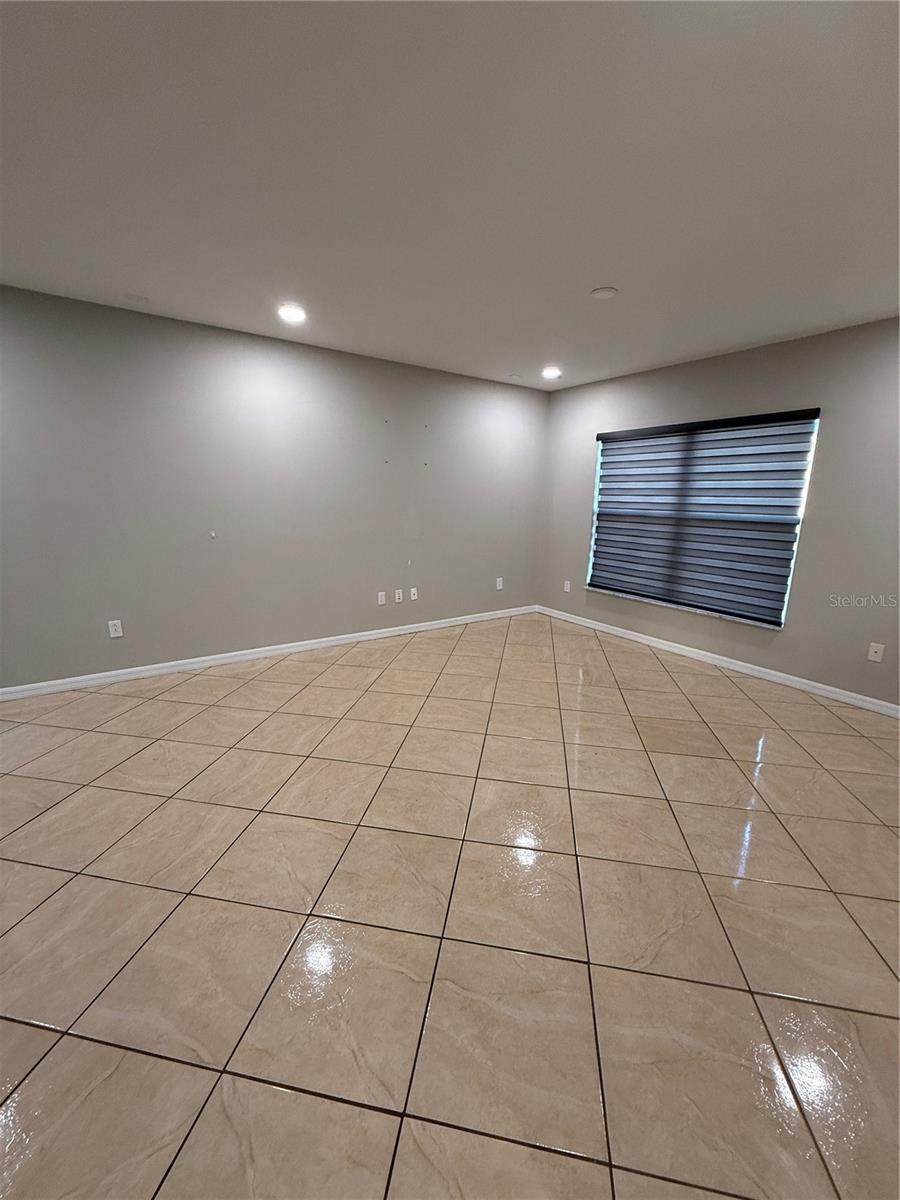 2060 PORTCASTLE CIR, WINTER GARDEN, FL, 34787