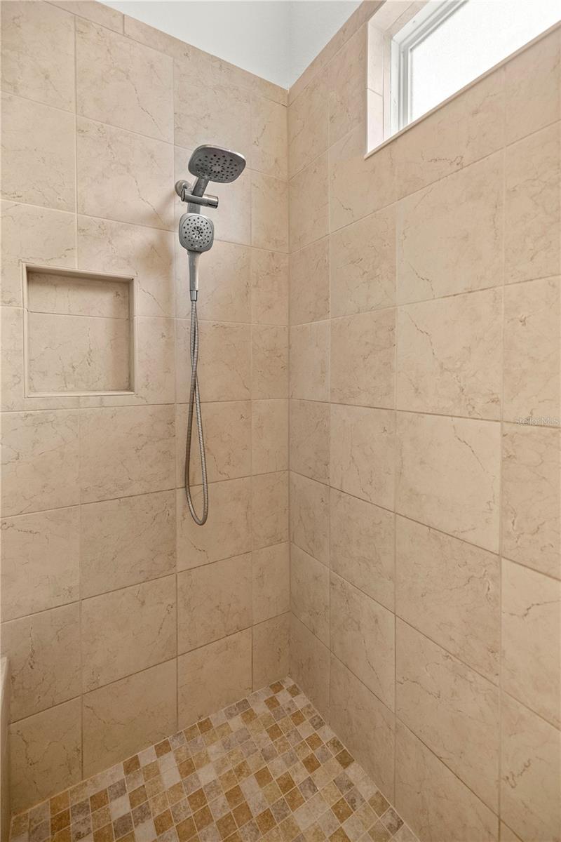 5015 BELTED KINGFISHER DR, OXFORD, FL, 34484