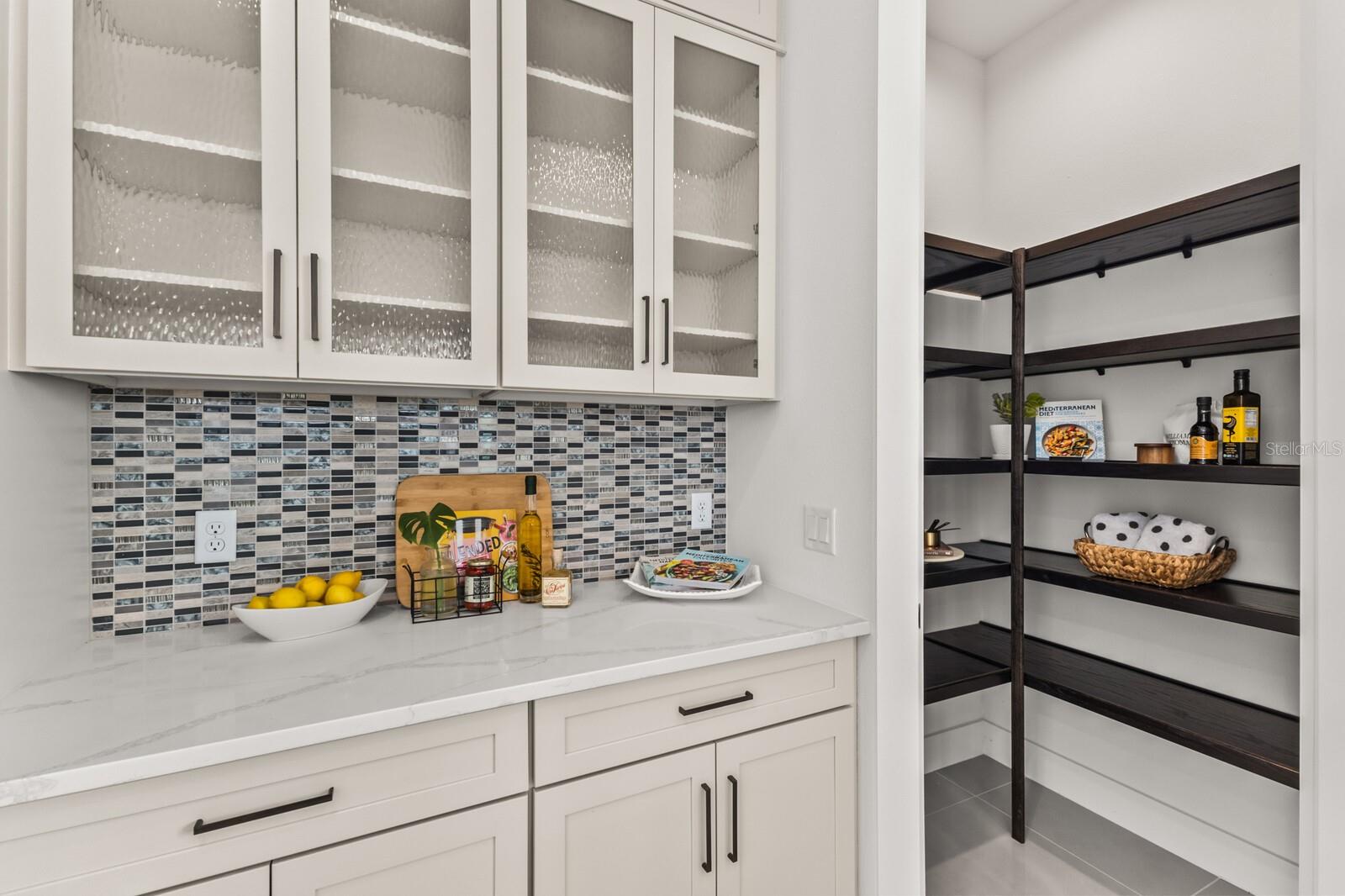 5902 RED MANGROVE LN, BRADENTON, FL, 34210