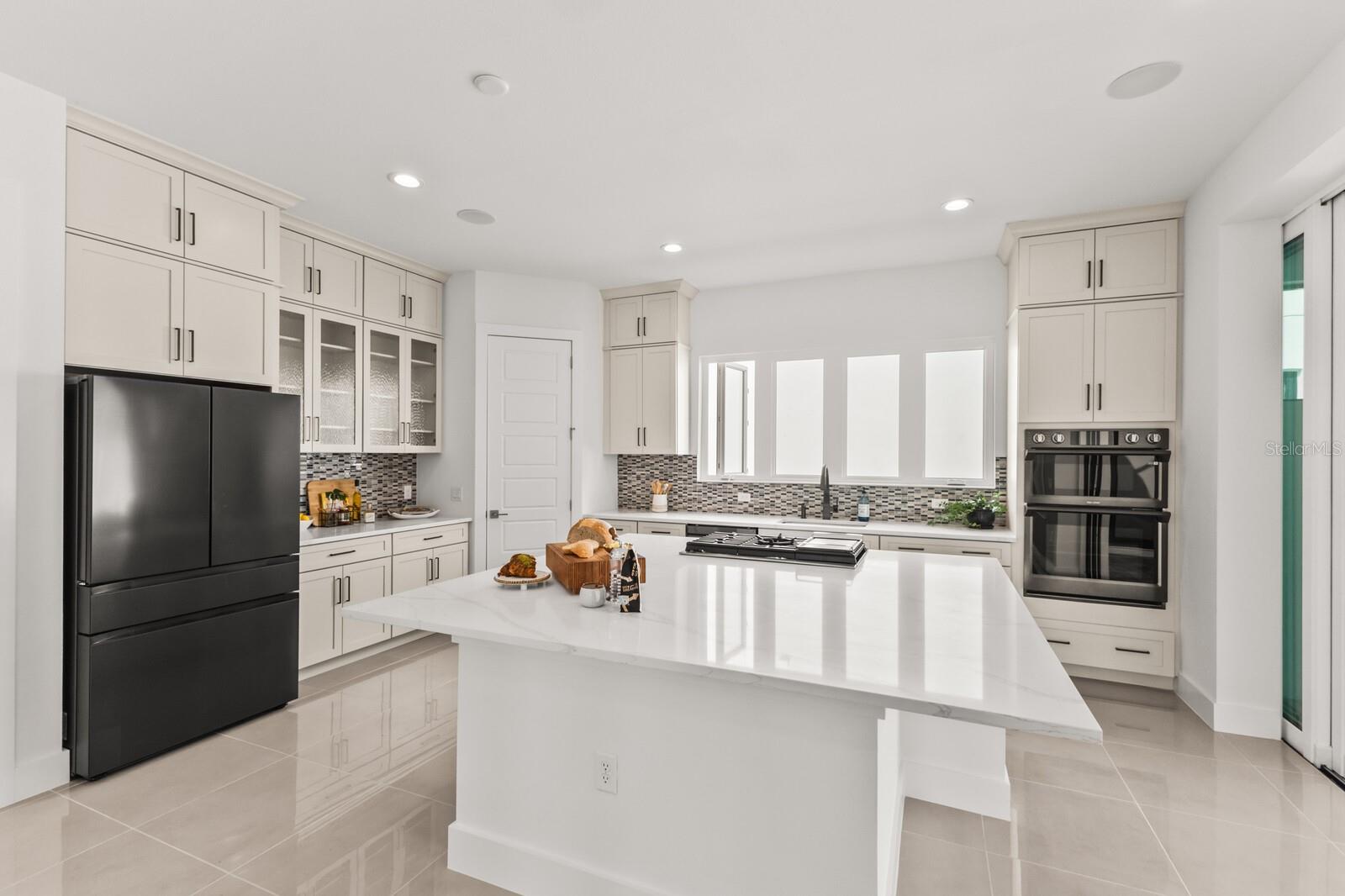 5902 RED MANGROVE LN, BRADENTON, FL, 34210