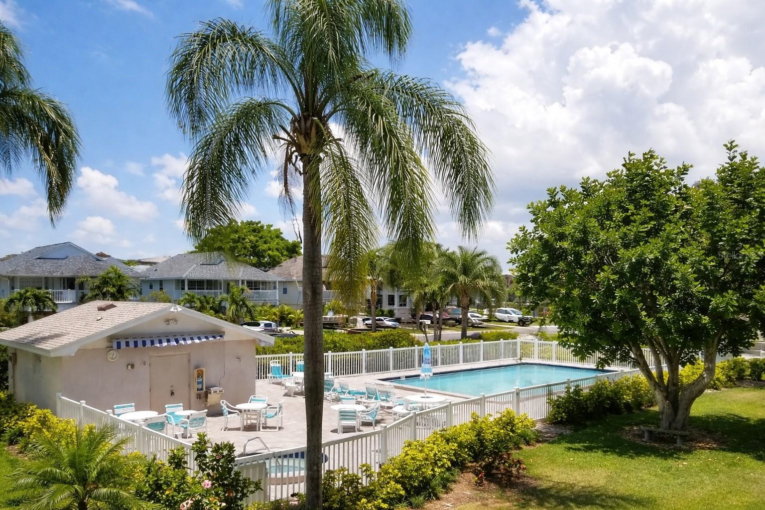 255 CAPRI CIR N #17, TREASURE ISLAND, FL, 33706
