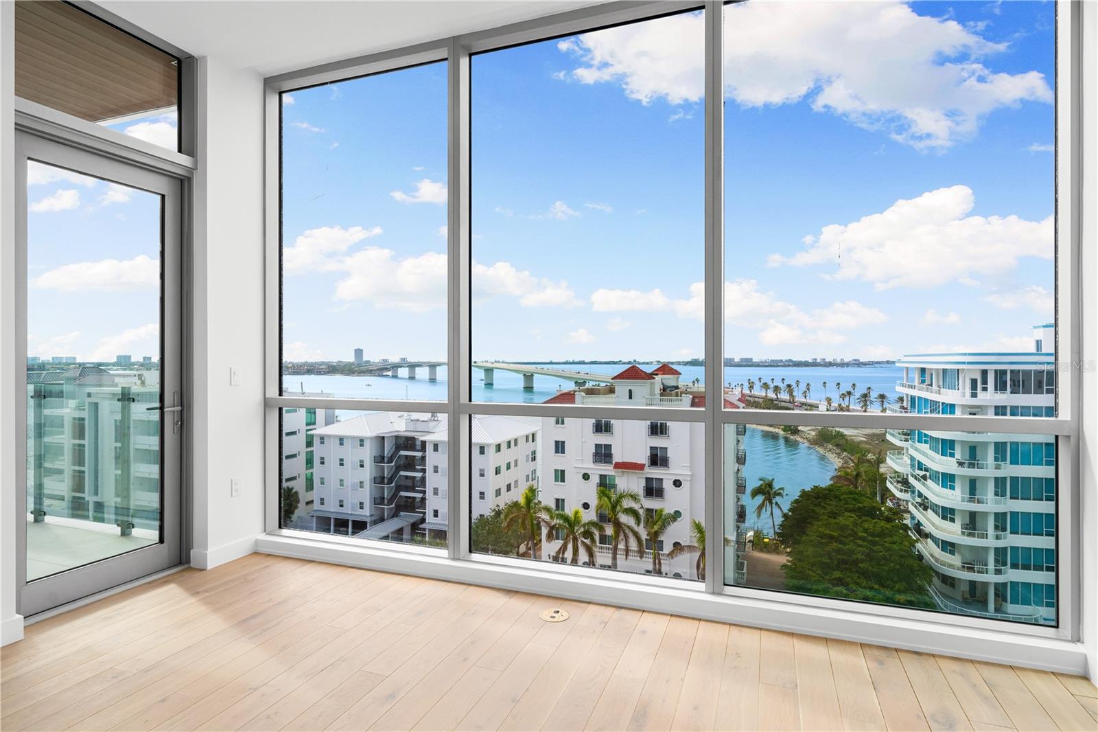 111 GOLDEN GATE PT #701PH, SARASOTA, FL, 34236