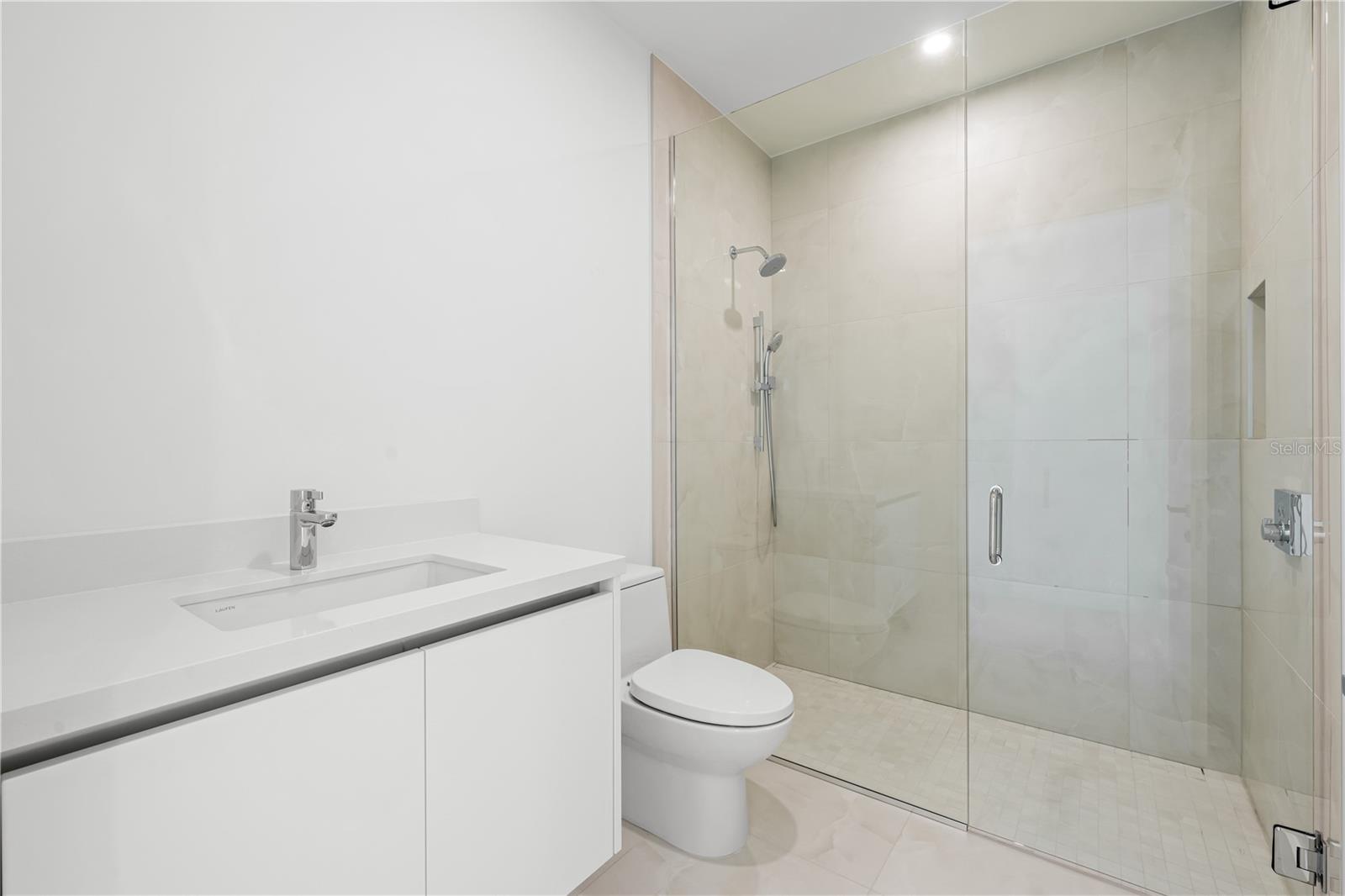 111 GOLDEN GATE PT #701PH, SARASOTA, FL, 34236