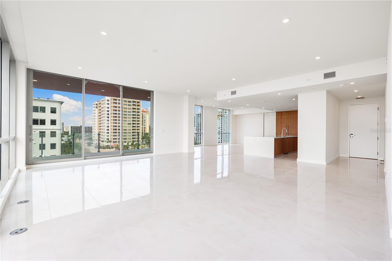 111 GOLDEN GATE PT #701PH, SARASOTA, FL, 34236
