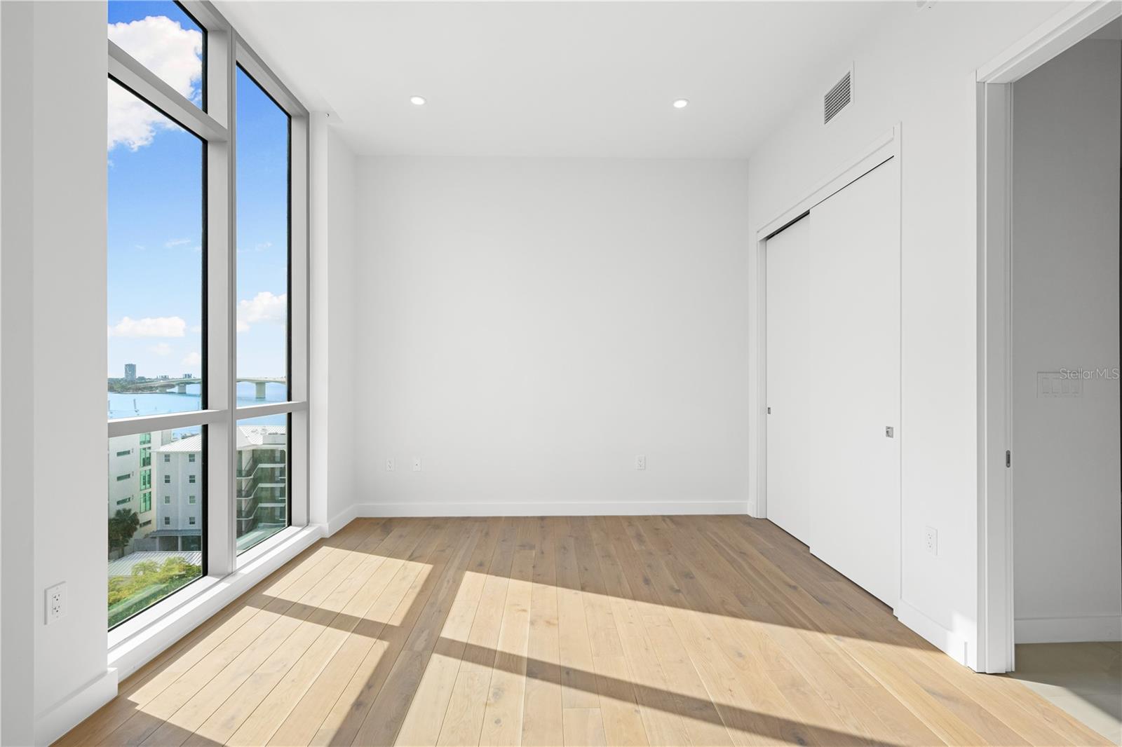 111 GOLDEN GATE PT #701PH, SARASOTA, FL, 34236