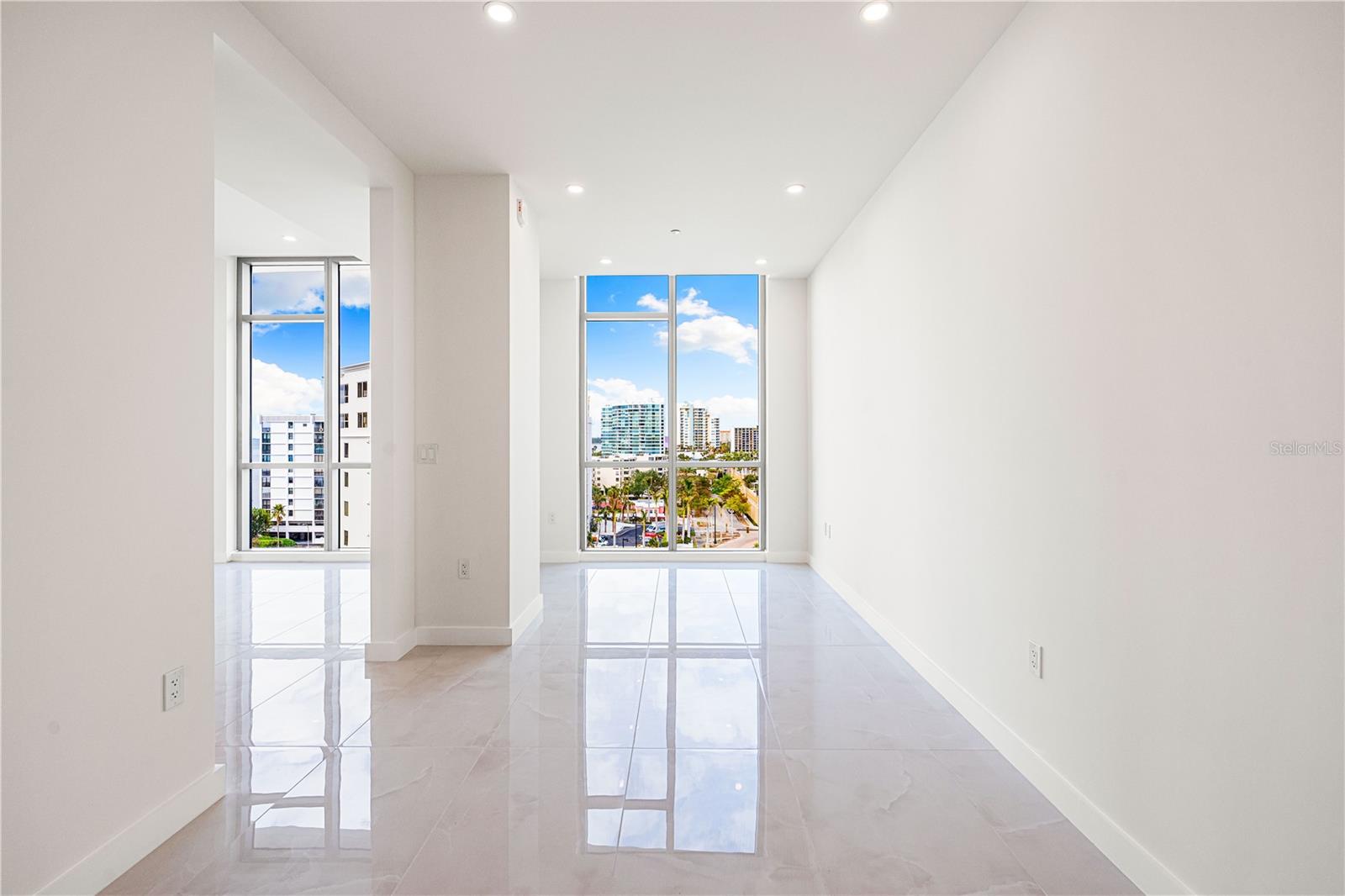 111 GOLDEN GATE PT #701PH, SARASOTA, FL, 34236