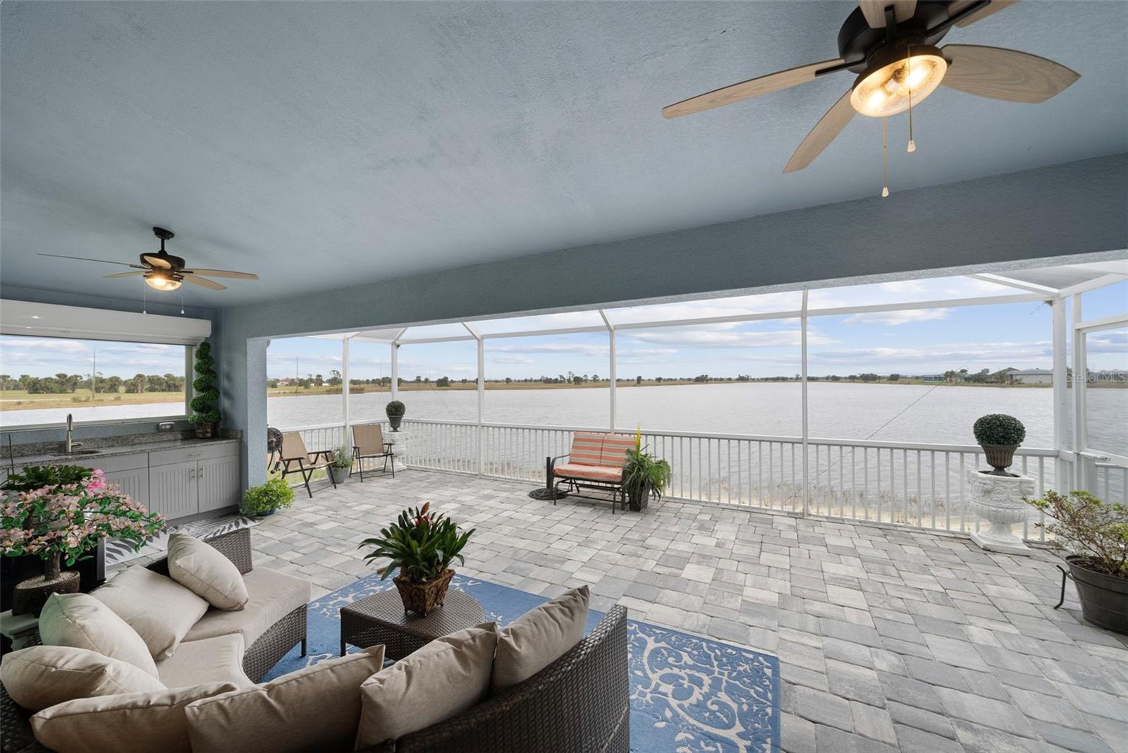 27 MEADOWLARK LN, PLACIDA, FL, 33946