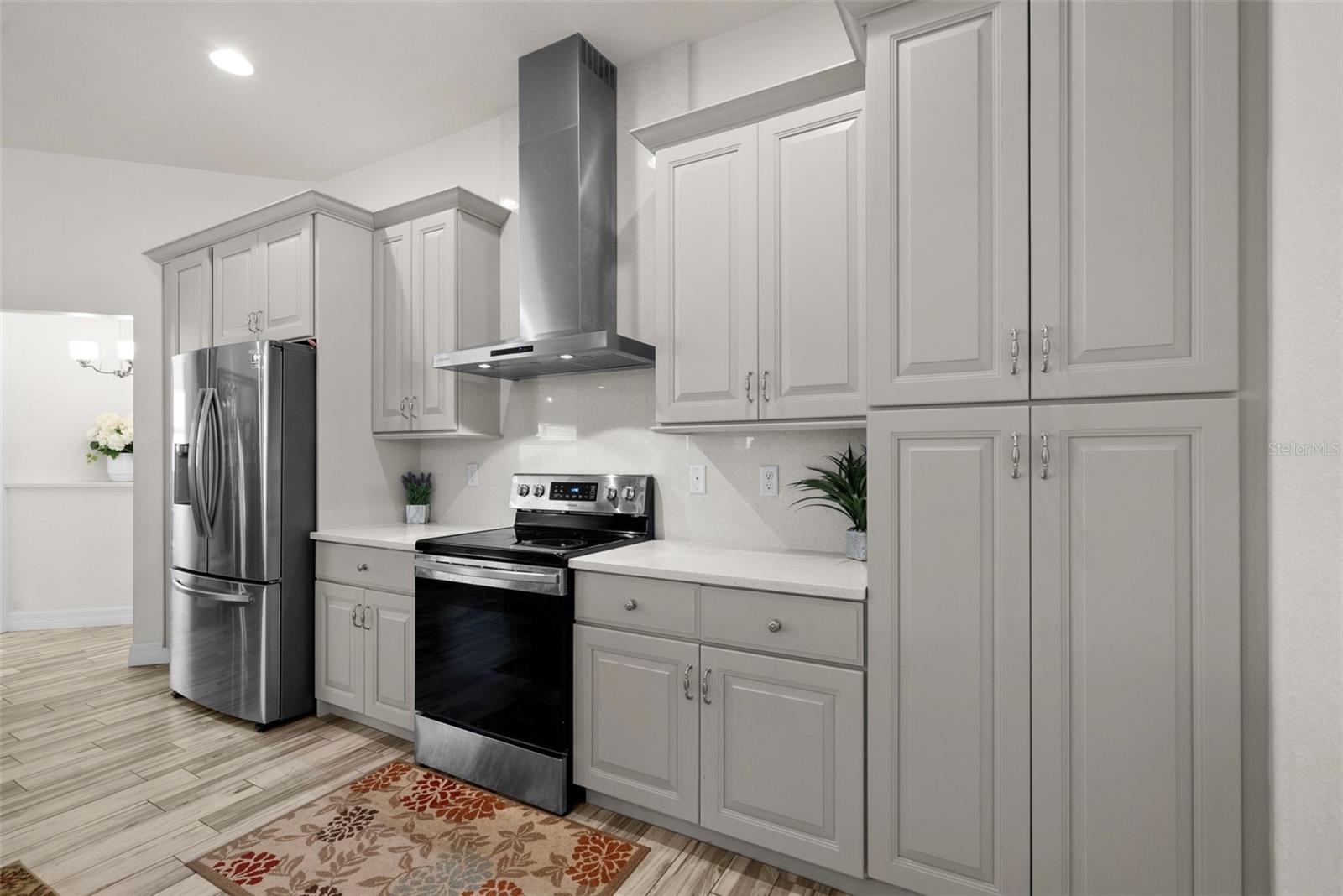 27 MEADOWLARK LN, PLACIDA, FL, 33946