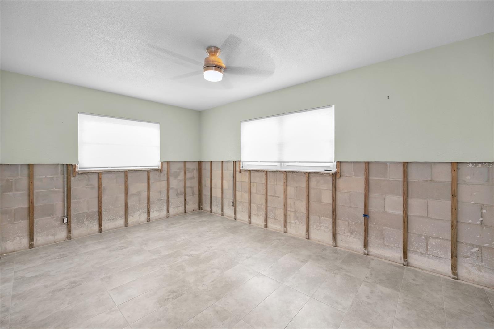 176 175TH AVE E, REDINGTON SHORES, FL, 33708