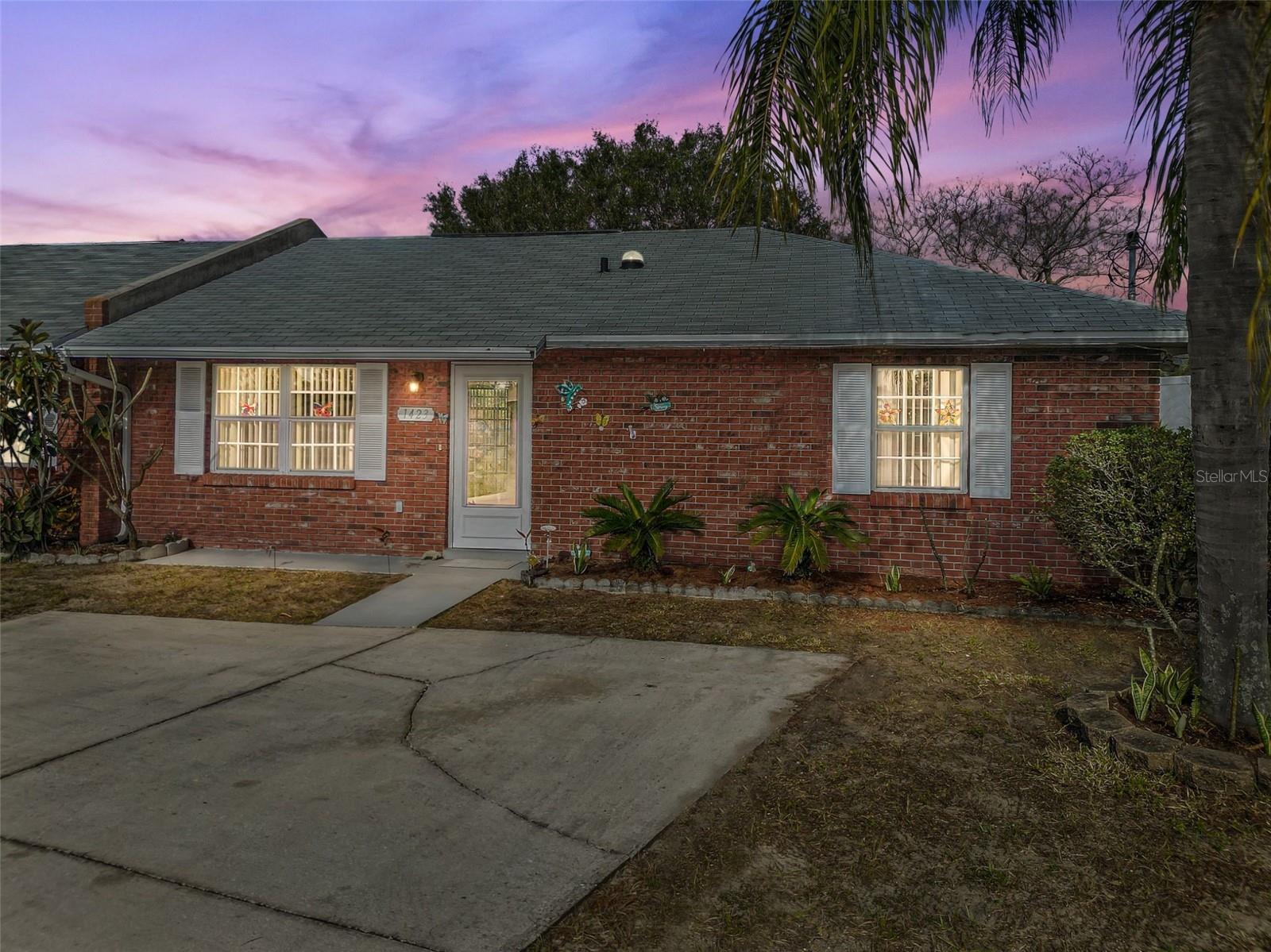 1423 THOUSAND ROSES DR N, LAKE WALES, FL, 33853