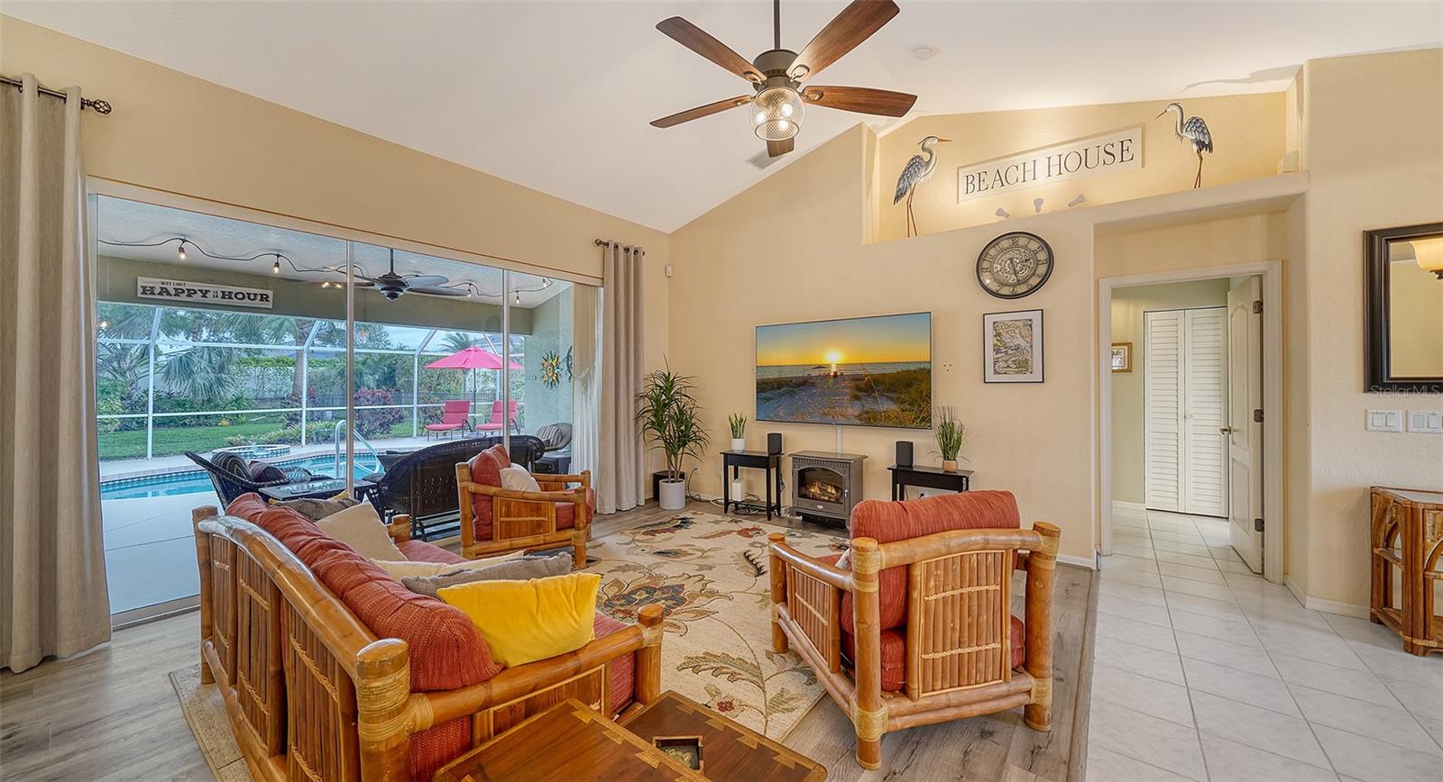 462 RUBENS DR E, NOKOMIS, FL, 34275