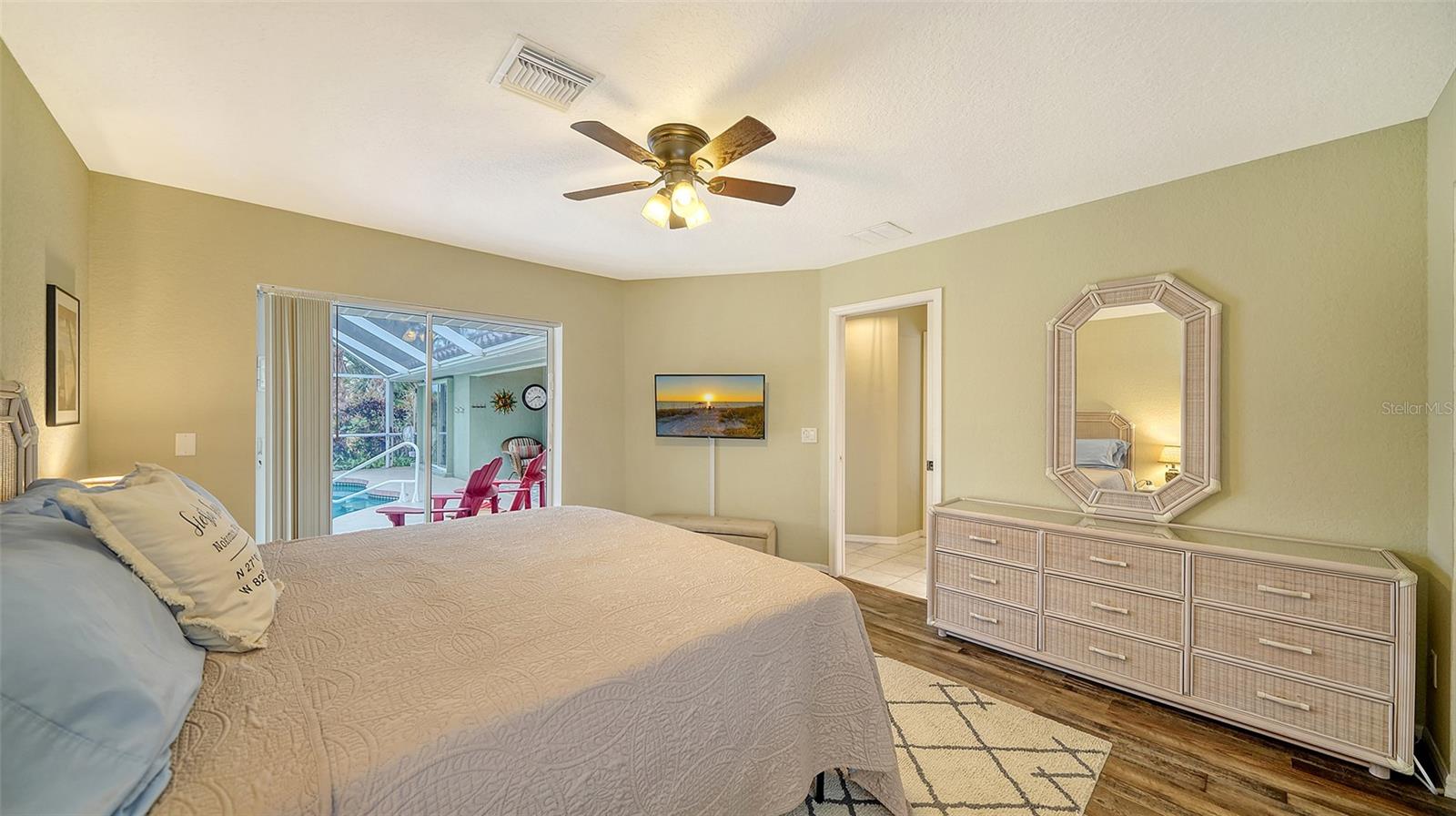 462 RUBENS DR E, NOKOMIS, FL, 34275