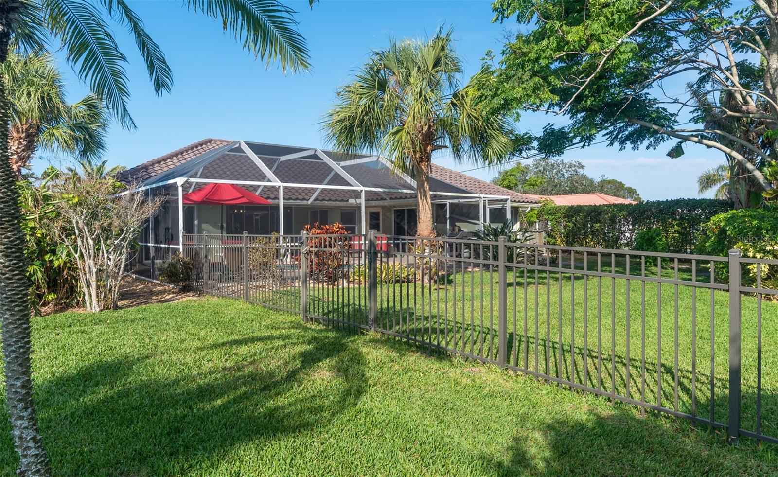 462 RUBENS DR E, NOKOMIS, FL, 34275