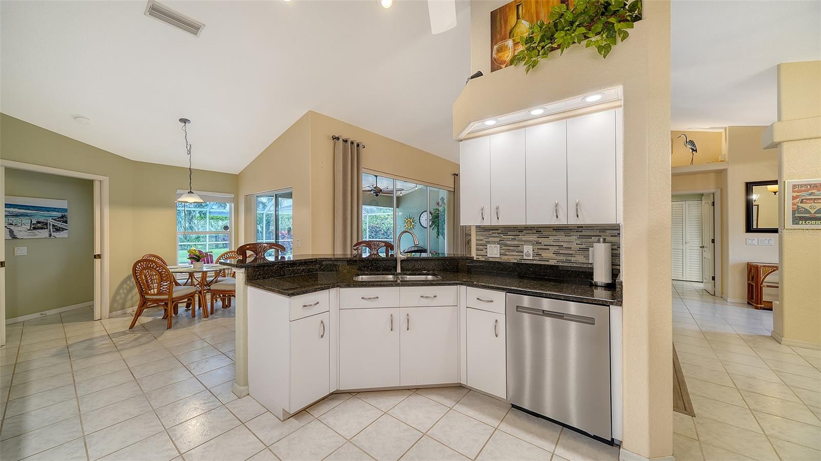 462 RUBENS DR E, NOKOMIS, FL, 34275