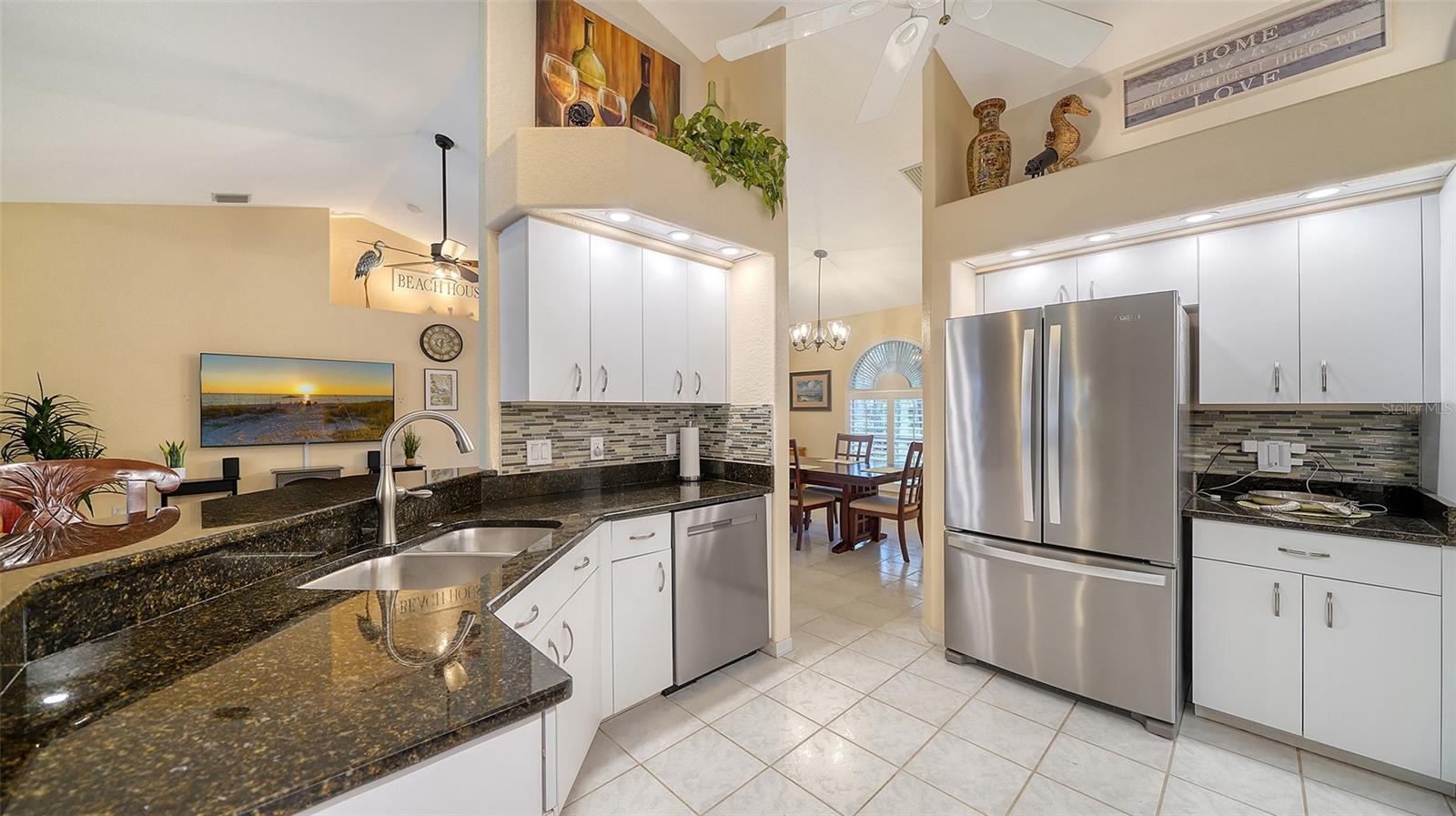 462 RUBENS DR E, NOKOMIS, FL, 34275