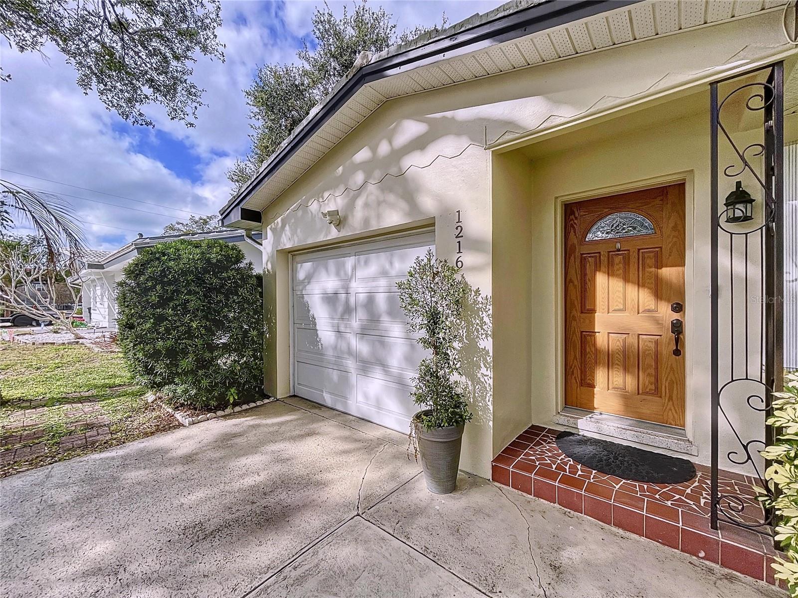 1216 LOTUS PATH, CLEARWATER, FL, 33756