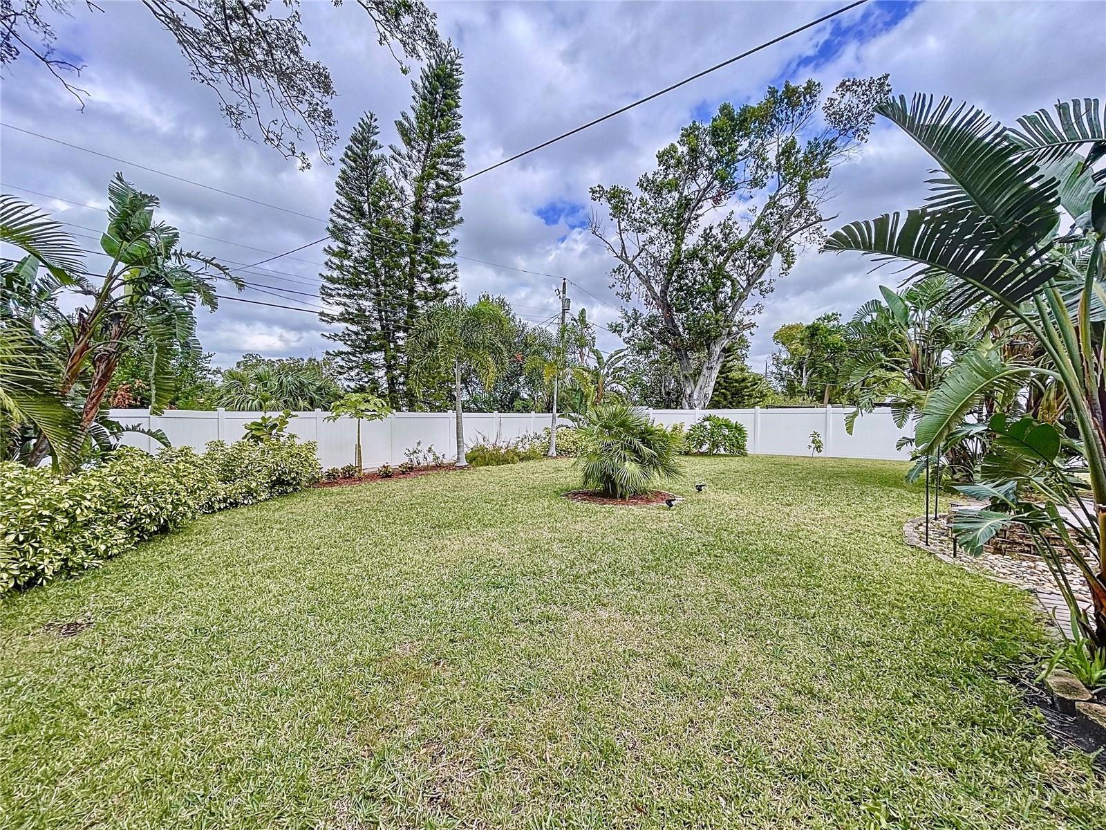 1216 LOTUS PATH, CLEARWATER, FL, 33756