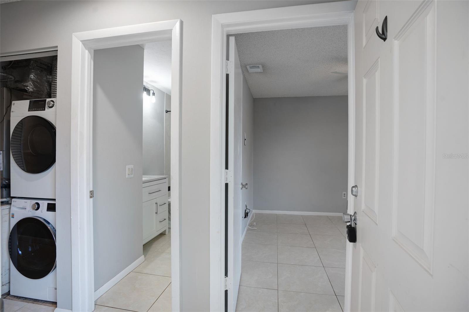4717 WINSLOW BEACON #7, SARASOTA, FL, 34235