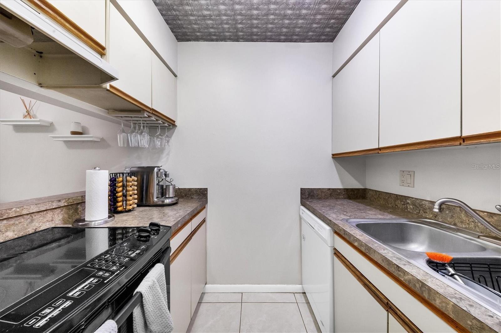 4717 WINSLOW BEACON #7, SARASOTA, FL, 34235