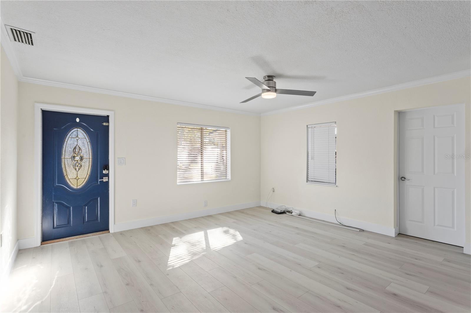 6909 DIMARCO RD, TAMPA, FL, 33634