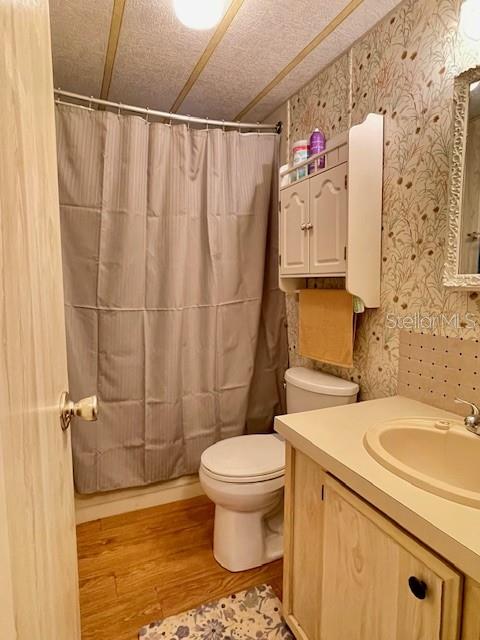 201 MEADOW LARK DR, OSTEEN, FL, 32764