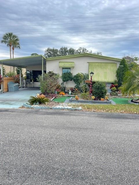 201 MEADOW LARK DR, OSTEEN, FL, 32764