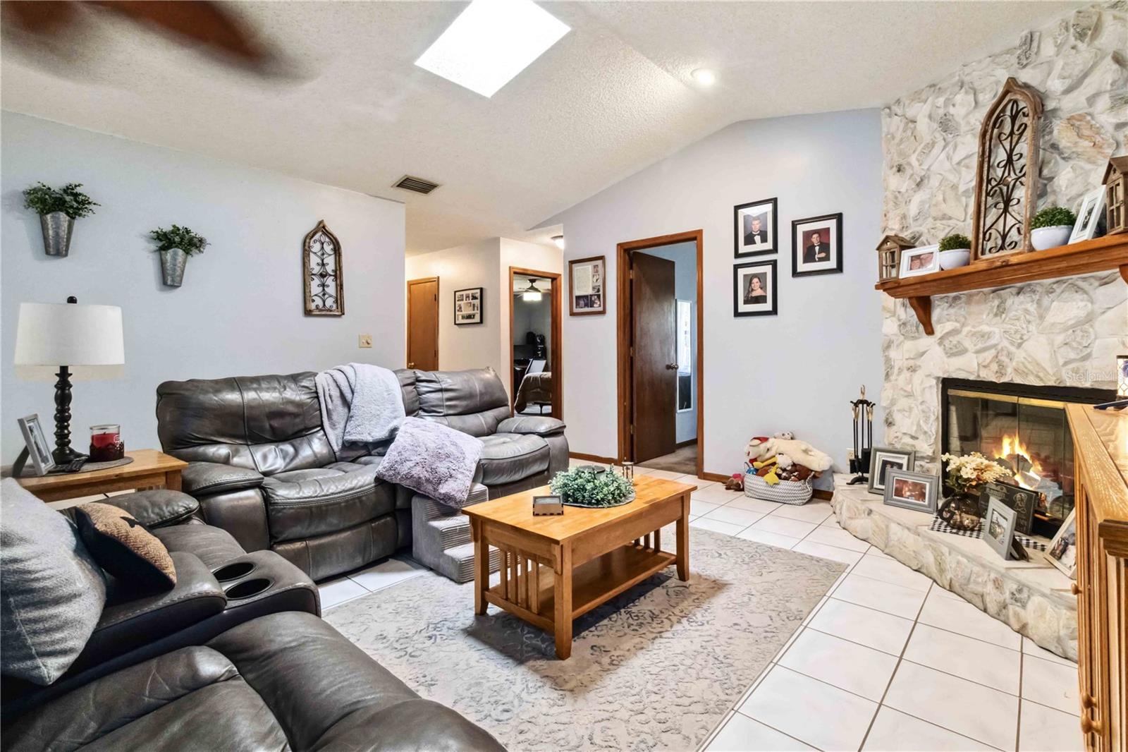 3715 COREY RD, GRANT VALKARIA, FL, 32950