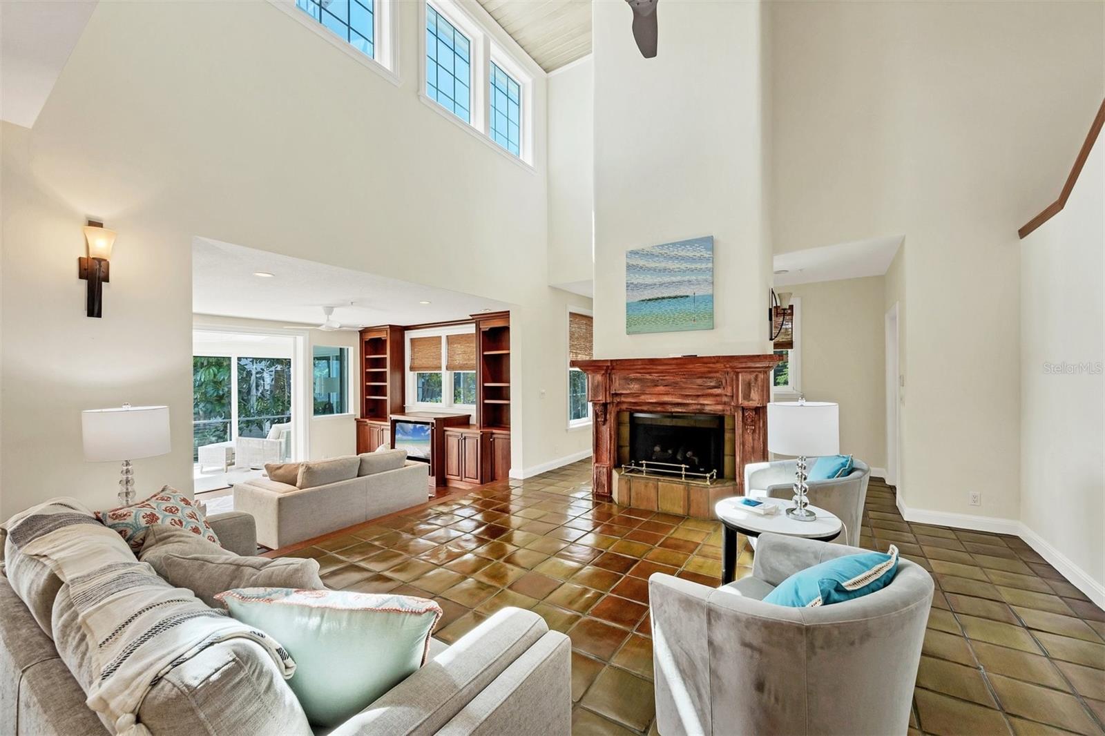 D6140022 Property Photo